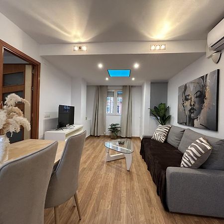 Lujo A Tu Alcance Con Spa Y Garaje Pleno Centro Huelva Extérieur photo