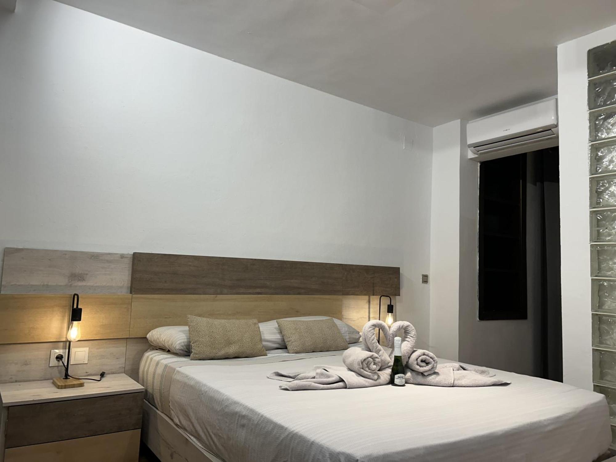Lujo A Tu Alcance Con Spa Y Garaje Pleno Centro Huelva Extérieur photo