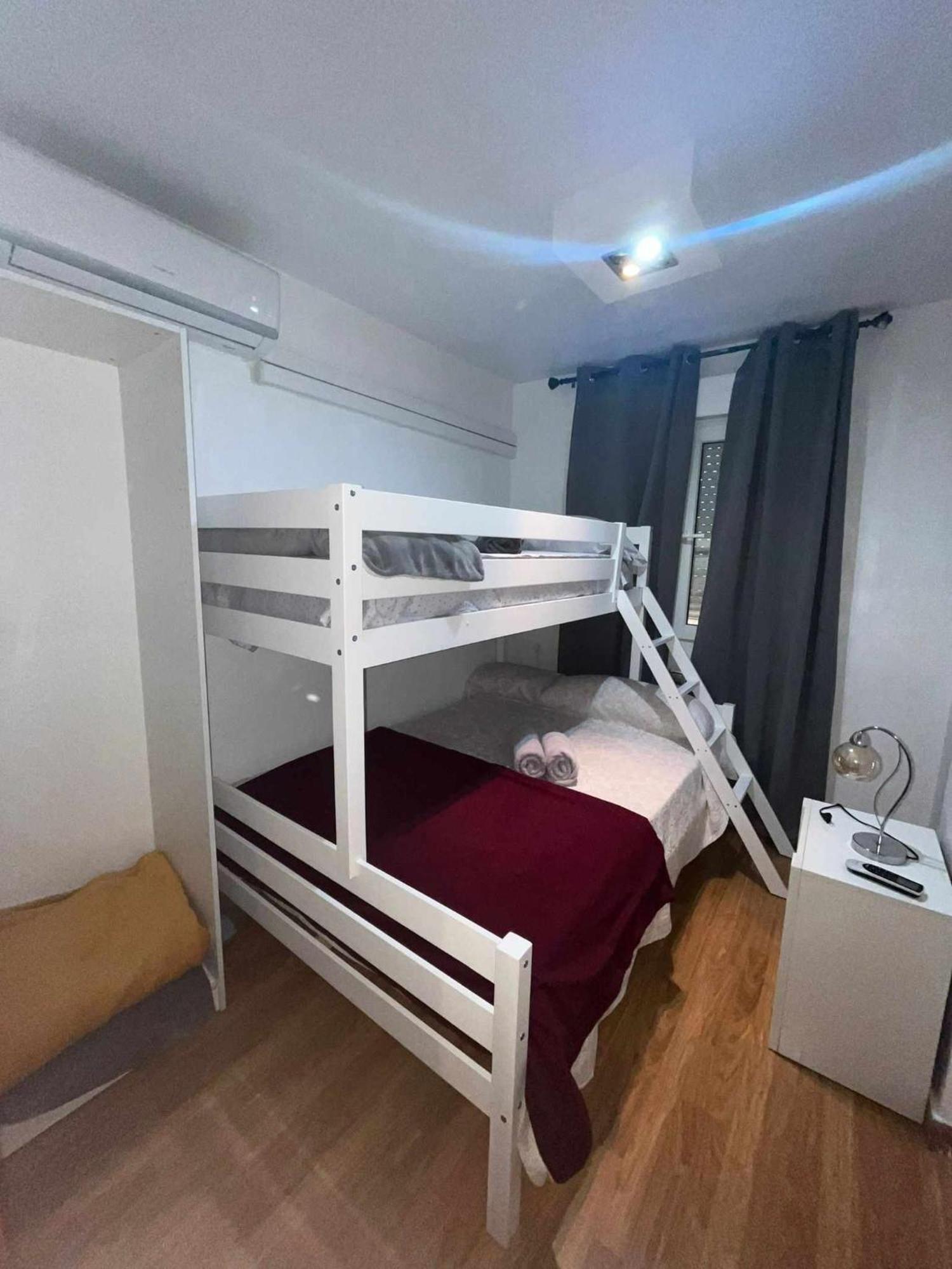 Lujo A Tu Alcance Con Spa Y Garaje Pleno Centro Huelva Extérieur photo